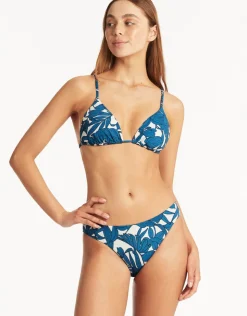 Sea Level Retreat Tri Bikini Top - Lagoon Online