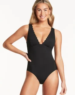 Sea Level Scallop Longline Tri Swimsuit - Black Discount